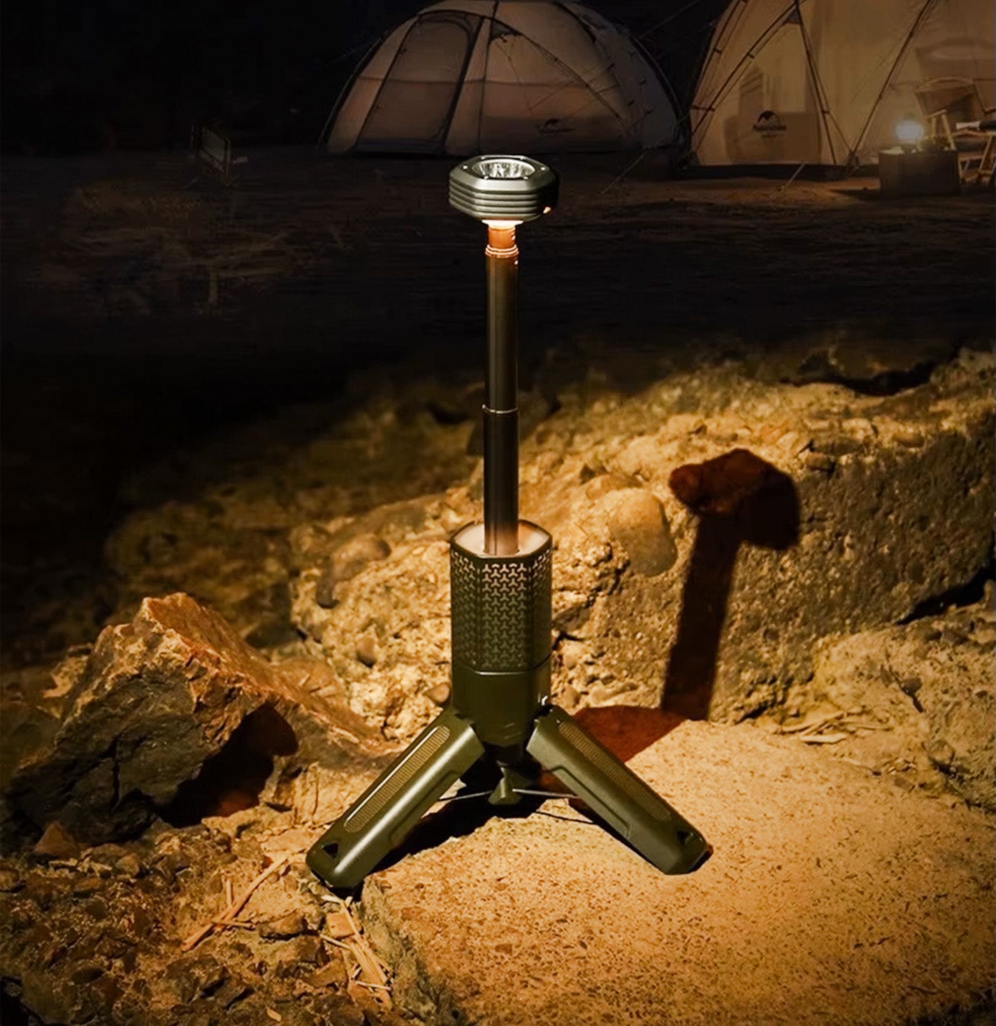 in nature retractable camping light